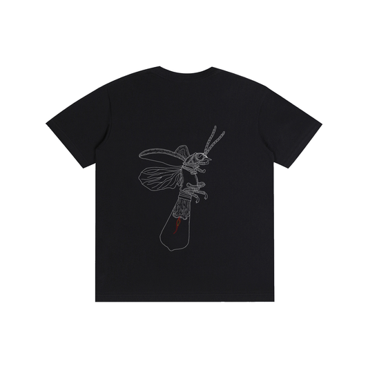 Firefly - White outline - T-Shirt